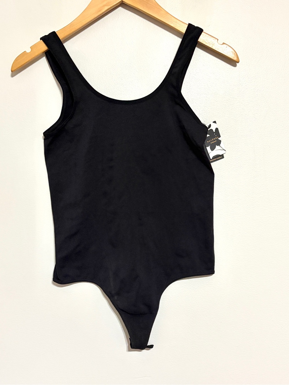 Halogen Black One-Piece Sleeveless Thong Cut Bodysuit NEW Size Medium NWT
